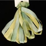      65 Roses&reg; 'Miss Lemon Abelia' - 13mm Silk Ribbon