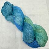 65 Roses - Kiku Silk Yarn - Water 578